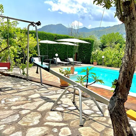 別荘 Vacation With Private Pool In フランカヴィッラ・ディ・シチーリア